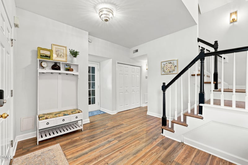 12109 Townmeade Ct, Raleigh, NC 27613