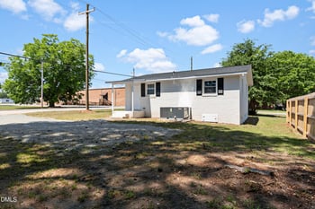 1211 S 1st St, Lillington, NC 27546