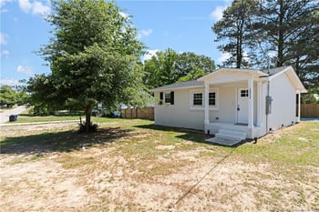 1211 1st St, Lillington, NC 27546