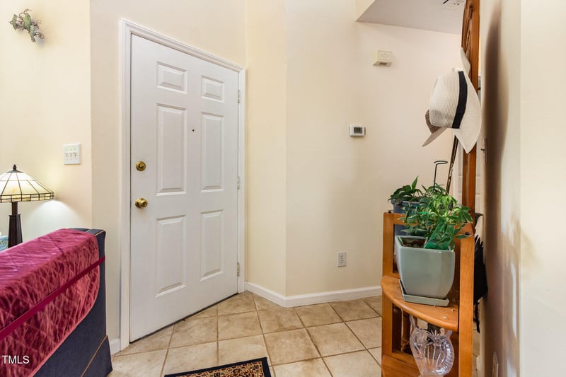 1211 Azalea Dr, Zebulon, NC 27597
