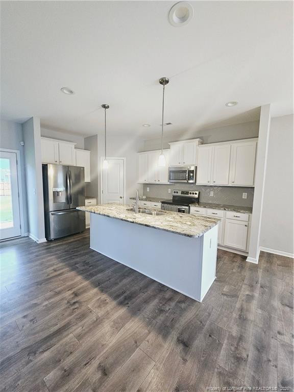 1211 Branson St, Fayetteville, NC 28305