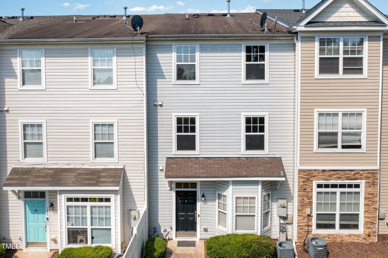 1211 Canyon Rock Ct #103, Raleigh, NC 27610