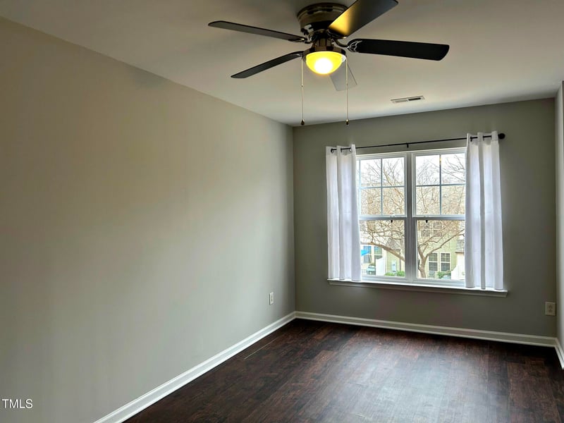 1211 Canyon Rock Ct #111, Raleigh, NC 27610