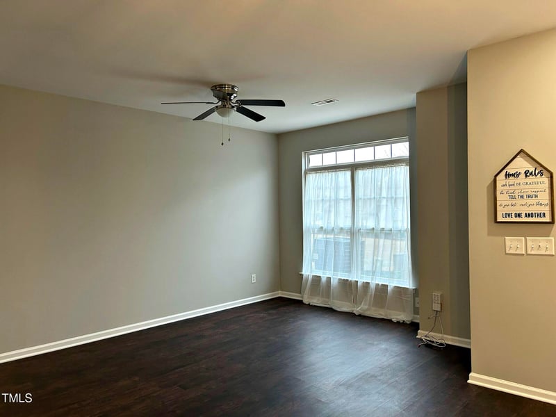 1211 Canyon Rock Ct #111, Raleigh, NC 27610