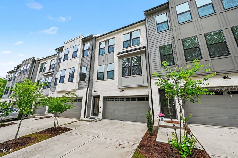 1211 Corkery Ridge Ct, Cary, NC 27519