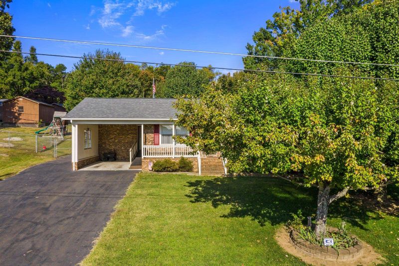 1211 Dover St, Roxboro, NC 27573