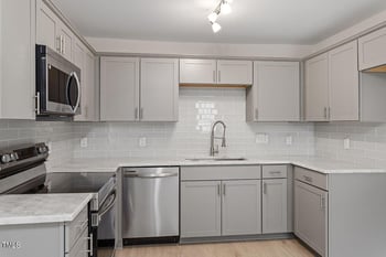 1211 Freeman Dr, Sanford, NC 27330