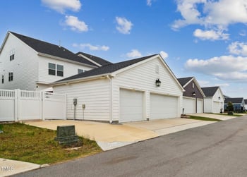 1211 Gloriosa St, Apex, NC 27523
