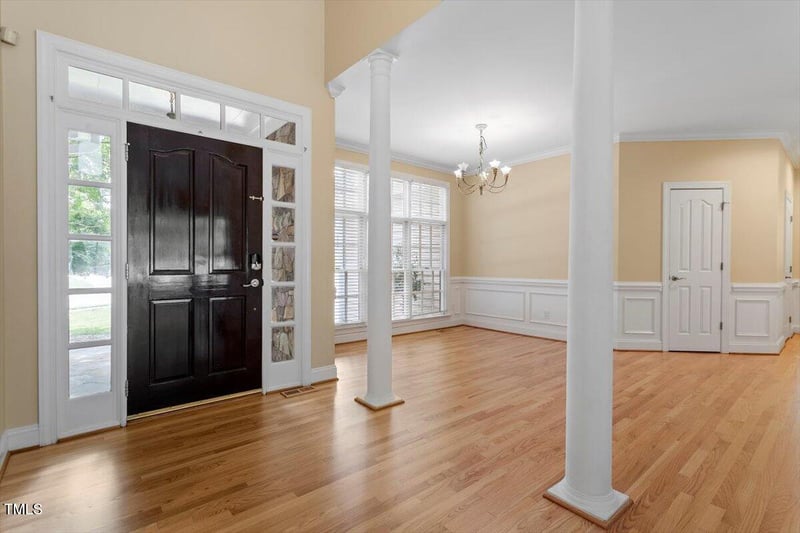 1211 Pointe Dr, Durham, NC 27712