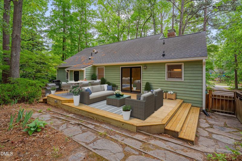 1211 Wedgewood Ln, Durham, NC 27713