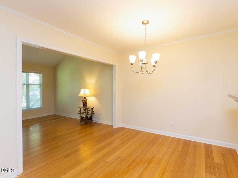 1211 Westview Ln #305, Raleigh, NC 27605