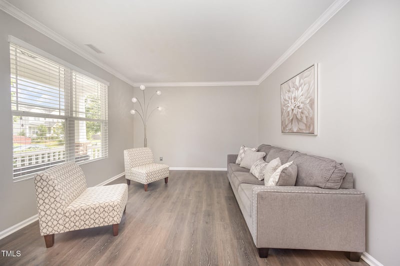 1211 Whispering Oak Ln, Durham, NC 27704