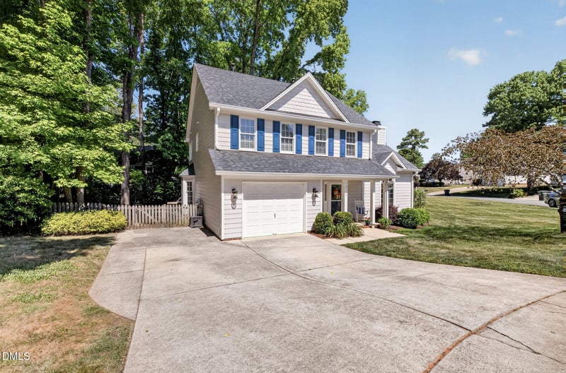 12113 Townmeade Ct, Raleigh, NC 27613