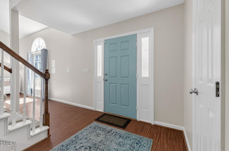 12113 Townmeade Ct, Raleigh, NC 27613