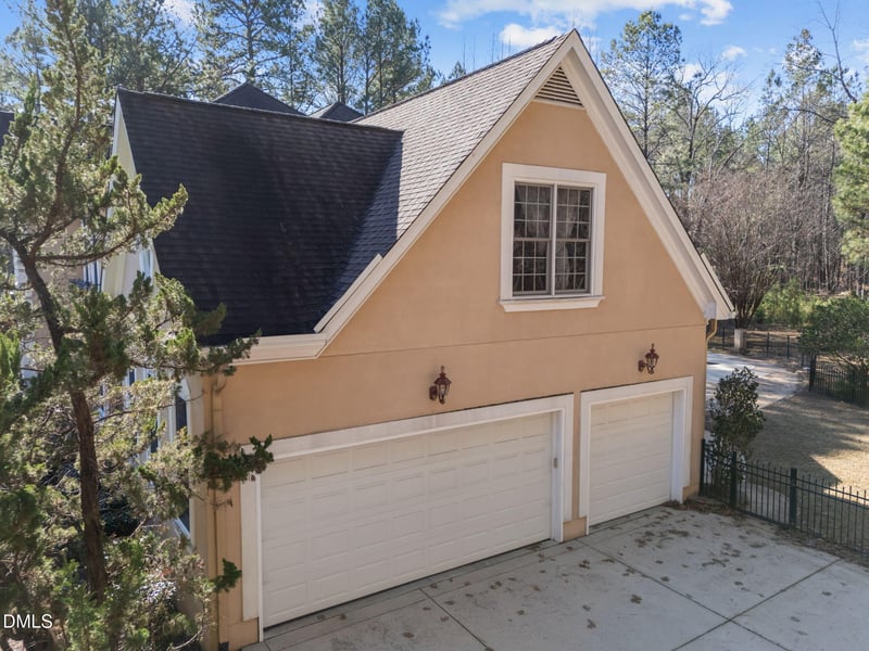 12117 Ballybrook Ct, Raleigh, NC 27614
