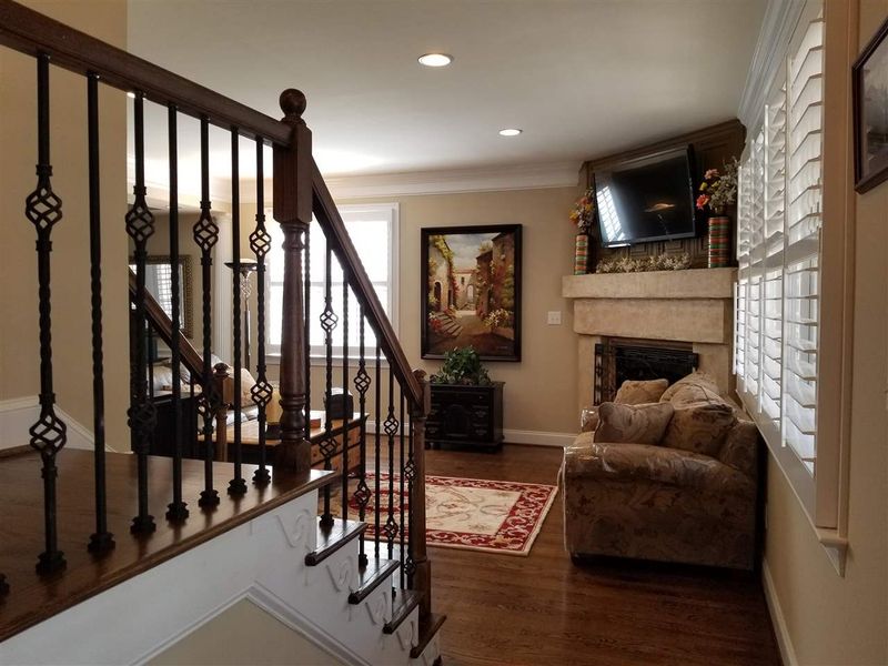 1212 Anna Brook Ln, Raleigh, NC 27614