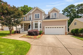 1212 Applethorn Dr, Apex, NC 27502