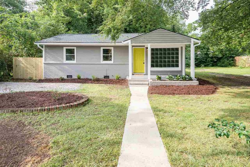 1212 Boyer St, Raleigh, NC 27610