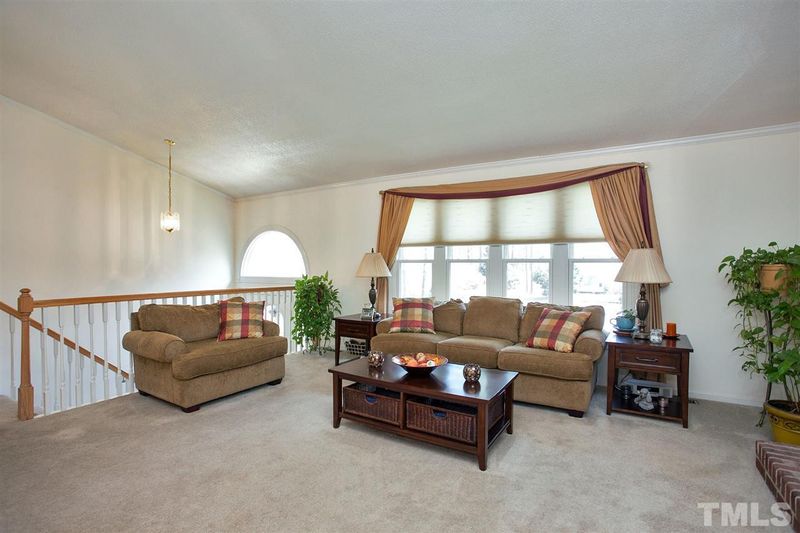 1212 Gray Owl Garth, Cary, NC 27511