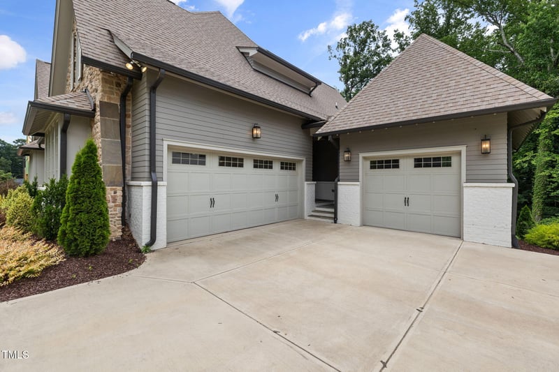 1212 Gunnison Pl, Raleigh, NC 27609