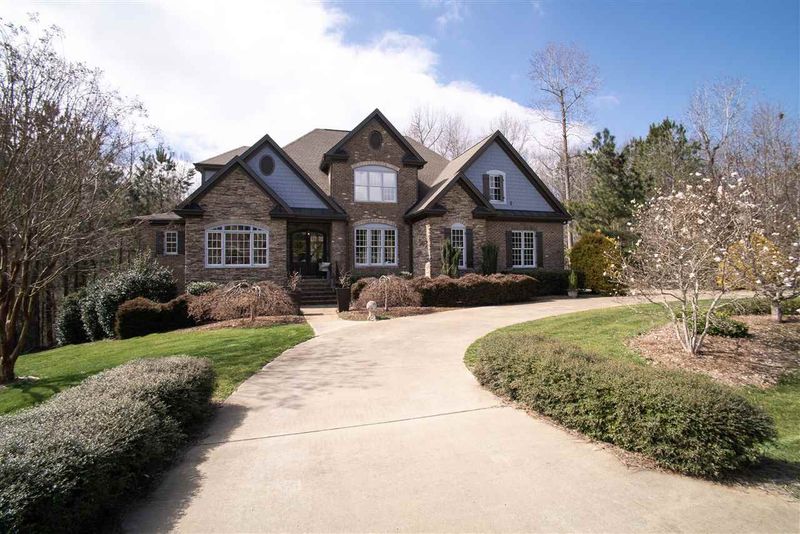 1212 High Glen Point, Raleigh, NC 27614