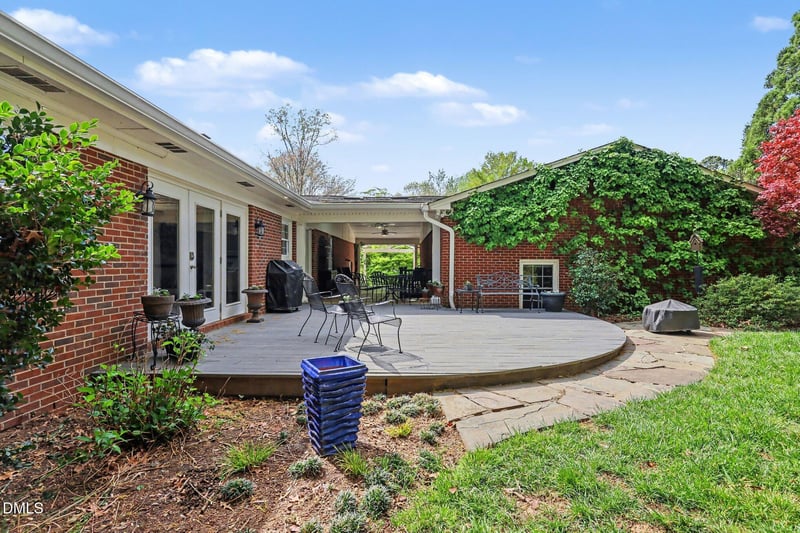 1212 Kershaw Dr, Raleigh, NC 27609