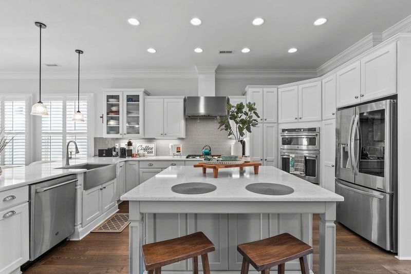 1212 Lowland St, Apex, NC 27523