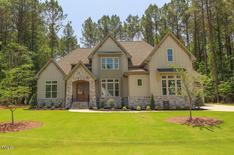 1212 Perry Bluff Dr, Wake Forest, NC 27587