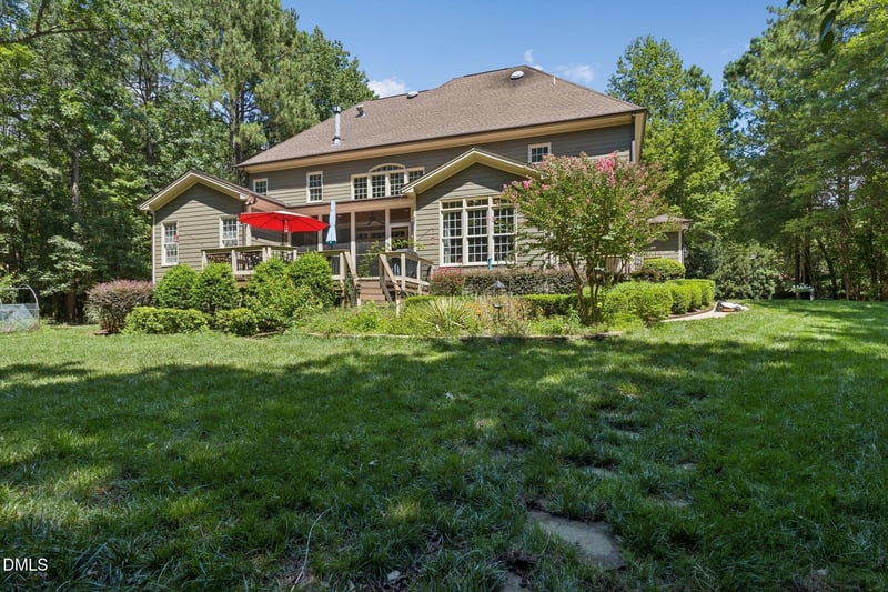 1212 Prairie Pond Cir, Raleigh, NC 27614