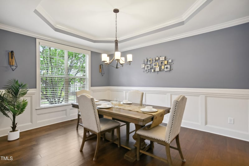 1212 Sand Pine Dr, Cary, NC 27519