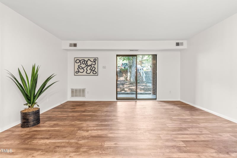 1212 Schaub Dr #C, Raleigh, NC 27606