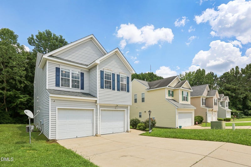 1212 Southgate Dr, Raleigh, NC 27610