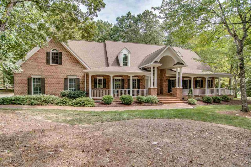 1212 Summerville Ln, Durham, NC 27712