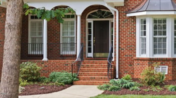 1212 Tacketts Pond Dr, Raleigh, NC 27614