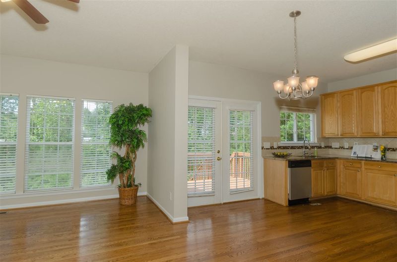 1212 Twelve Oaks Ln, Apex, NC 27502
