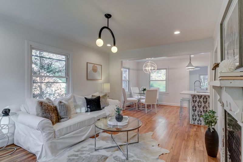 1212 Watauga St, Raleigh, NC 27604