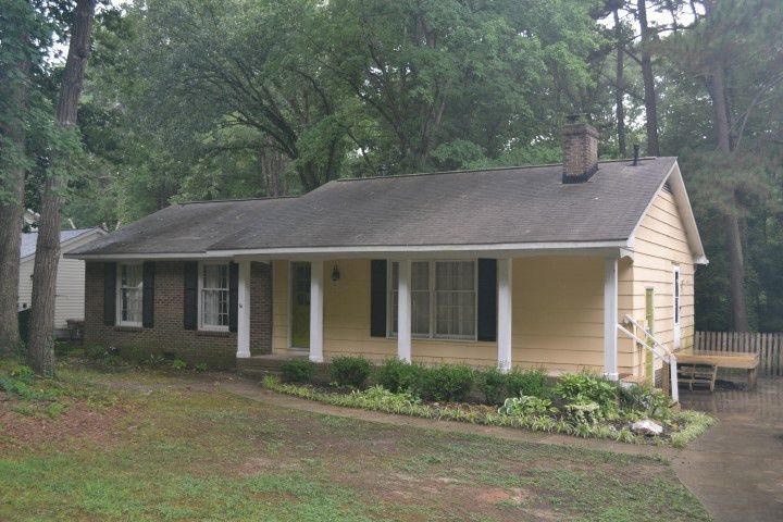 1212 Wicklow Dr, Cary, NC 27511