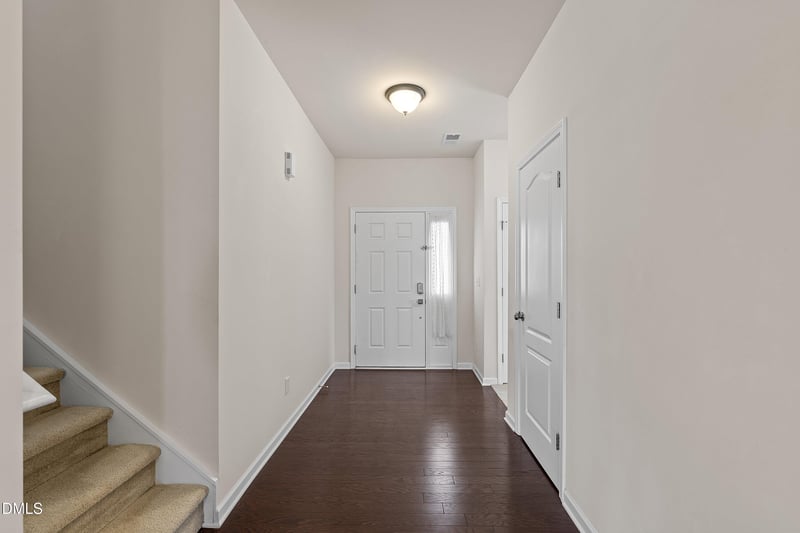 1212 Windrose Dr, Fuquay Varina, NC 27526