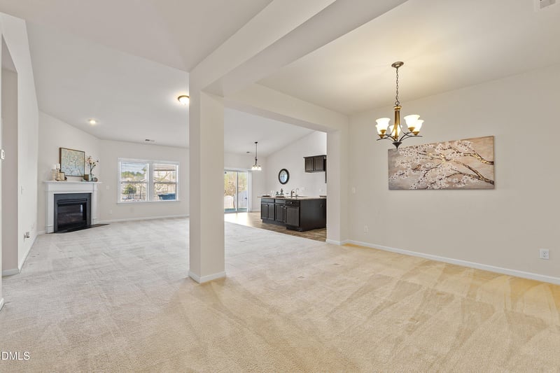 1212 Windrose Dr, Fuquay Varina, NC 27526