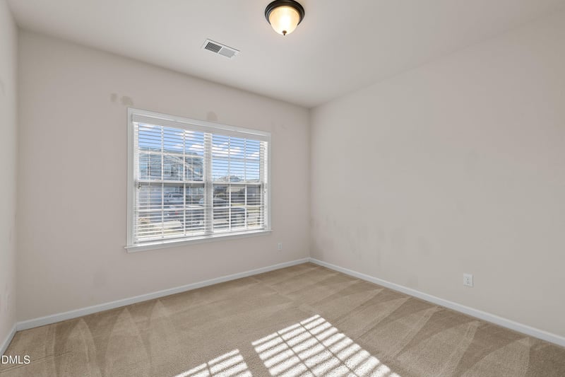 1212 Windrose Dr, Fuquay Varina, NC 27526
