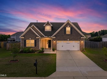 1212 Windrose Dr, Fuquay Varina, NC 27526