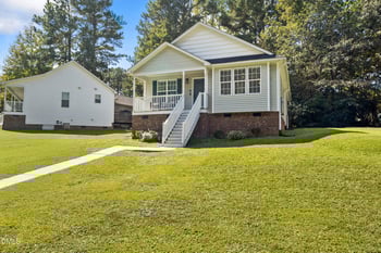 1212 Woodbriar St, Clayton, NC 27520