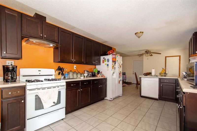 1213 Brown Straw Dr, Raleigh, NC 27610