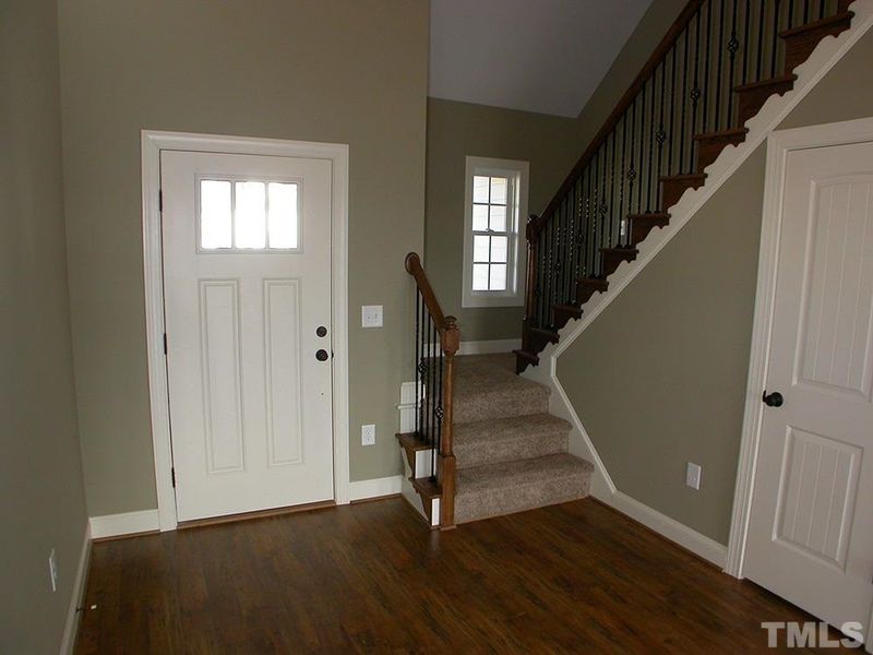 1213 Old Bramble Ln, Fuquay Varina, NC 27526