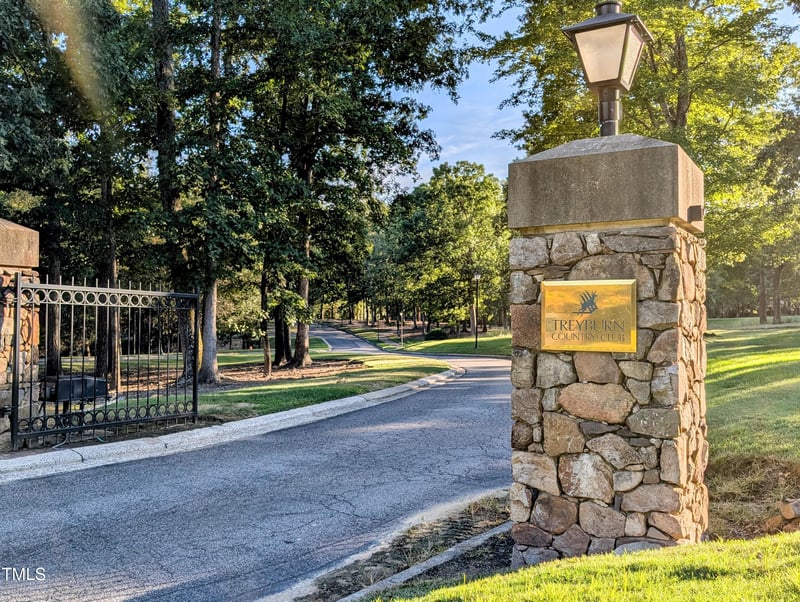 1213 Rocky Point Ln, Durham, NC 27712