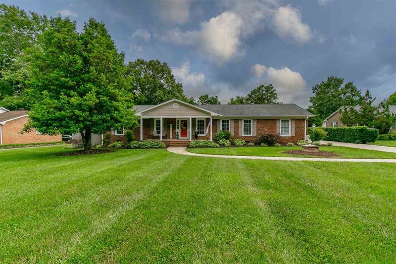1213 Sam Lee Rd, Graham, NC 27253