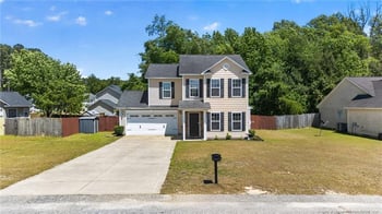 1213 Screech Owl Dr, Hope Mills, NC 28348