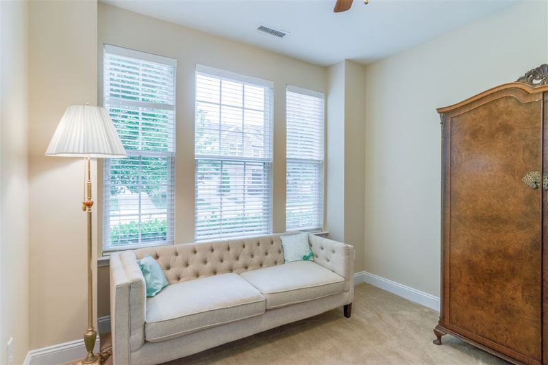 1213 Seattle Slew Ln, Cary, NC 27519