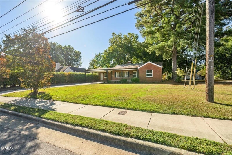 1213 Tarboro St, Wilson, NC 27893