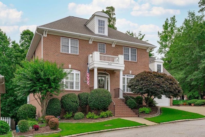 1213 Town Side Dr, Apex, NC 27502